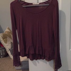 Actual color is more purple, not sure of brand